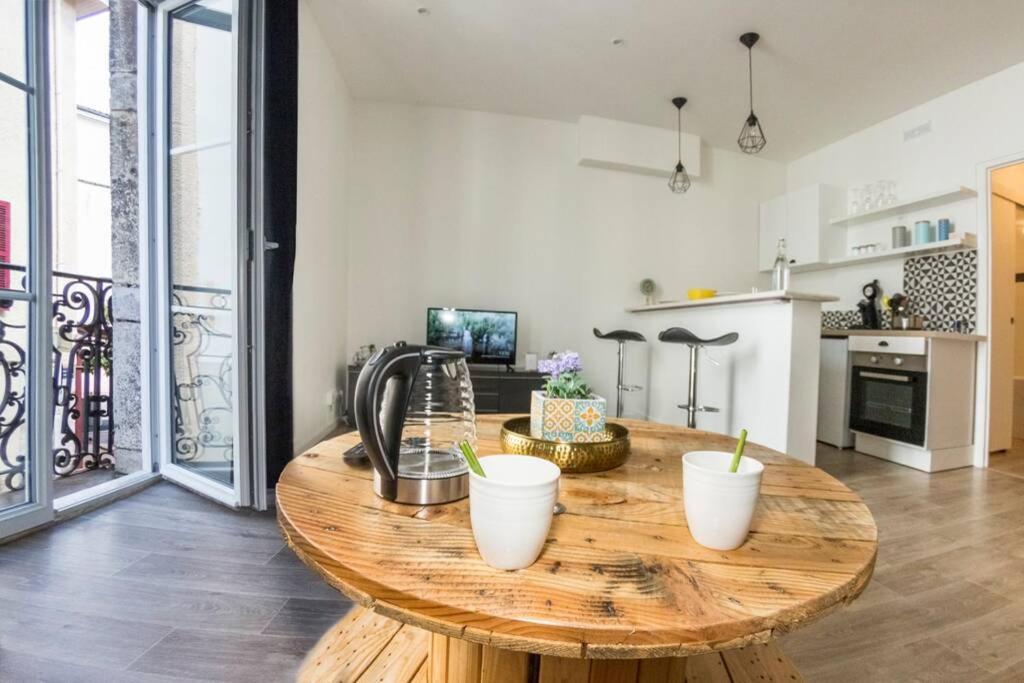 L'Escale - Topdestination-Bourg - Centre Ville - Classe 3 Etoiles Bagian luar foto